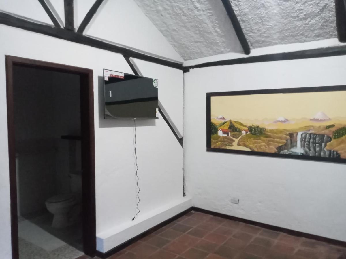 Quinta Los Eucaliptos Villa Quito Dış mekan fotoğraf