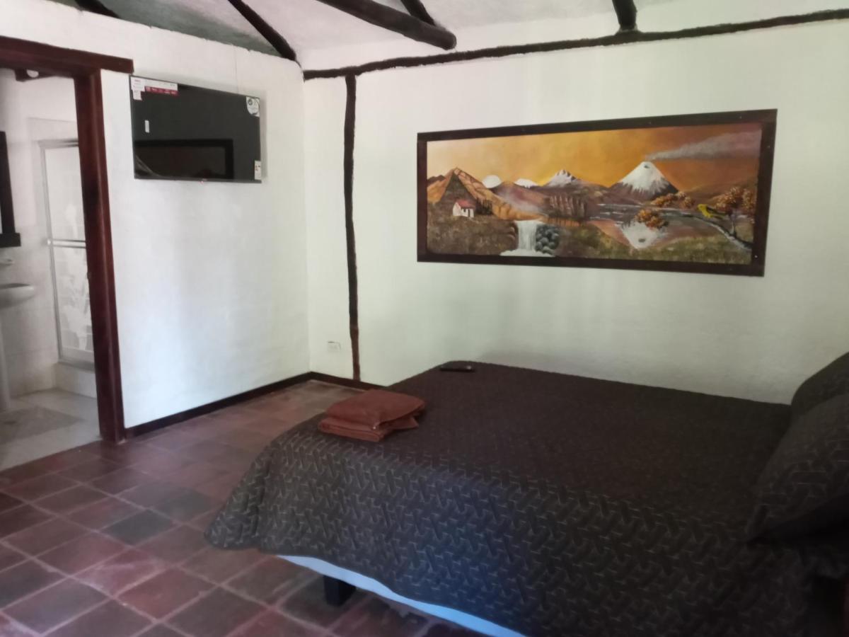 Quinta Los Eucaliptos Villa Quito Dış mekan fotoğraf